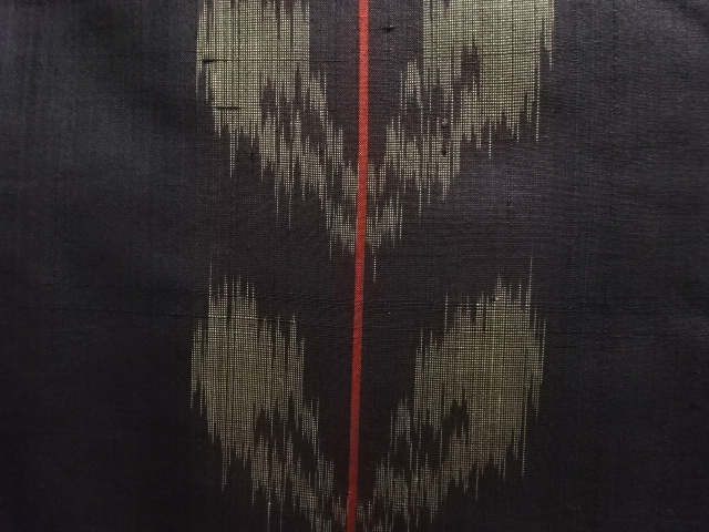  アンティーク　縞に抽象模様織出し銘仙着物